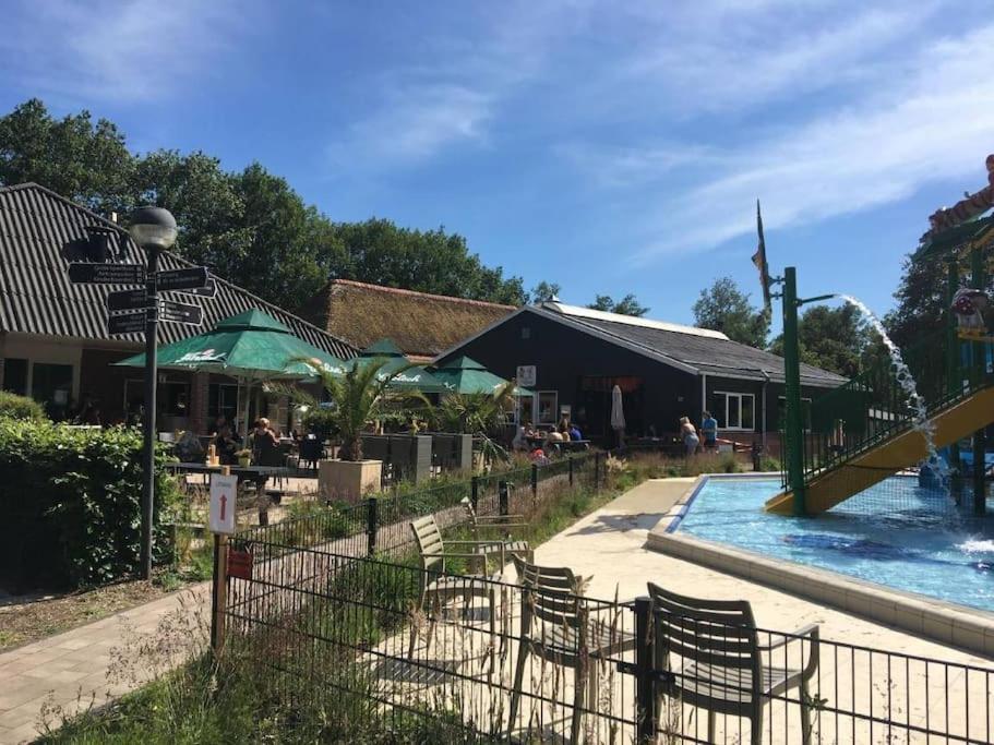 Camping De Pallegarste Chalet 119 Marienberg Екстер'єр фото
